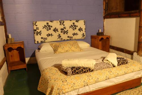 Habitación de pareja con desayuno incluido y acceso al rio