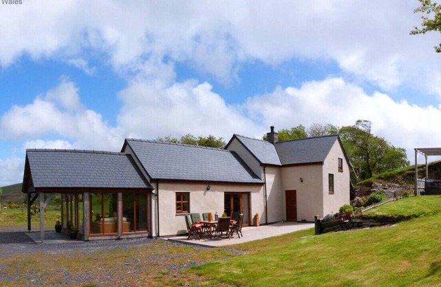 Hafan Hiraethog - Three Bedroom House, Sleeps 6