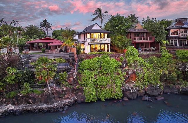 Hale Honu - 5 Star Oceanfront Home Overlooking Turtle Cove!