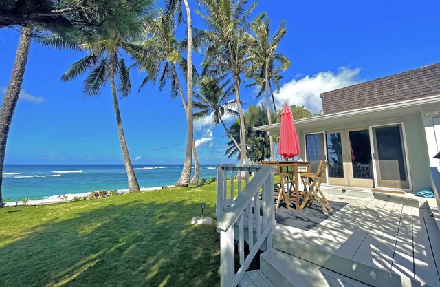 Hale Kai - BEACHFRONT Exclusive Area North Shore