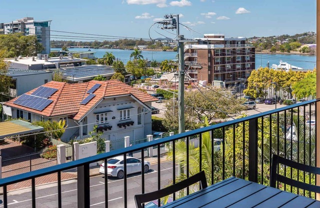 Hamilton Home with Stunning River Views