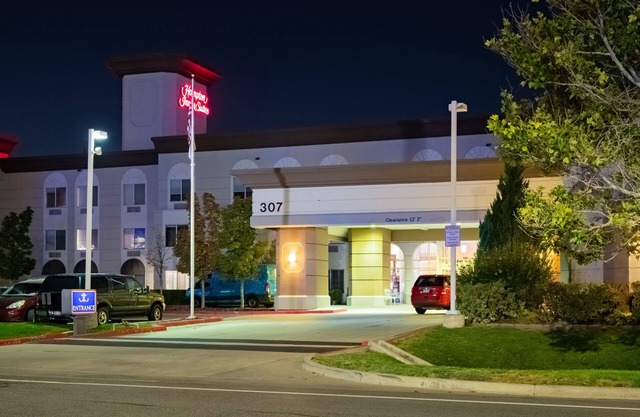 Hampton Inn & Suites Salt Lake City Airport