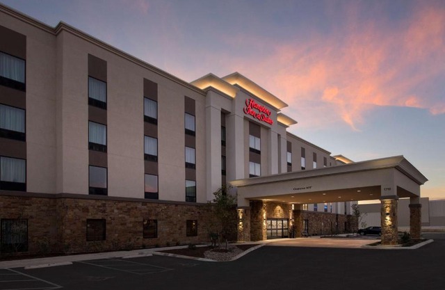 Hampton Inn & Suites San Antonio Lackland AFB SeaWorld