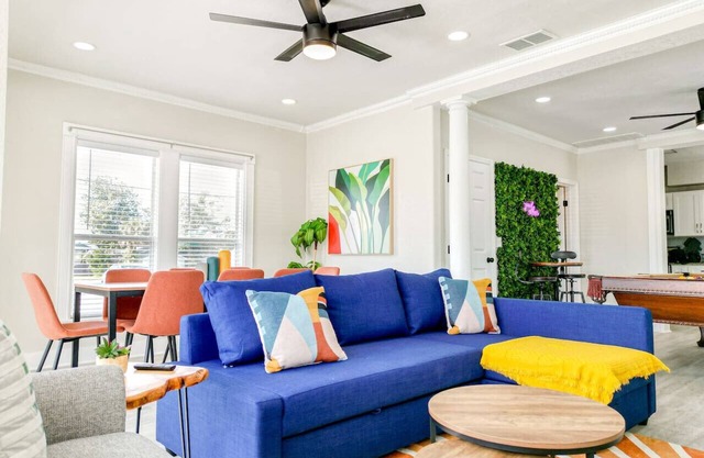 Happy 4/3 Clearwater Home, Close to Beach