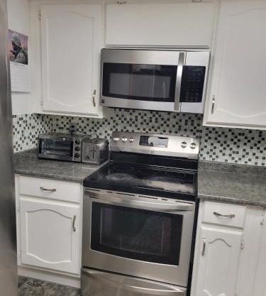 Happy night stay room