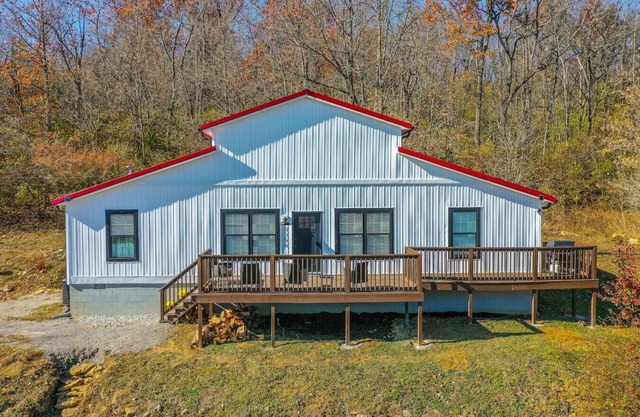 Happy Valley Barndominium