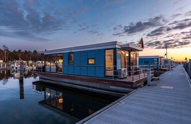 Hausboot für 4 Gäste mit 45m² in Peenemünde