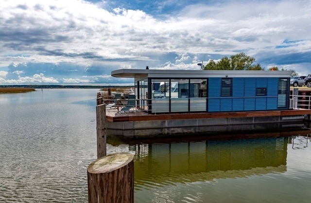 Hausboot für 4 Gäste mit 45m² in Peenemünde