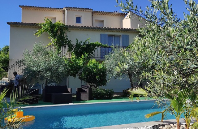 Haut de Maison with private pool