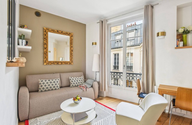 Haut Marais Lumineux 2 Pièces 37m2 Proche Canal-saint-martin