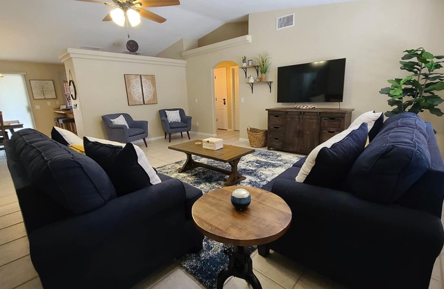 Havasu Haven - Open space and newly renovated