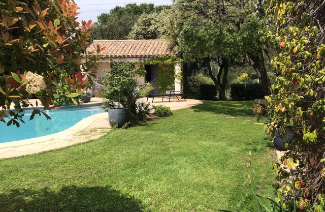 Havre de Paix et de Détente Sportive en Bordure de Garrigue