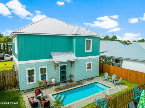 Heated & Cooled Pool! Sleeps 16 with Game Room! Close to Pier Park, Beaches & 30A!
