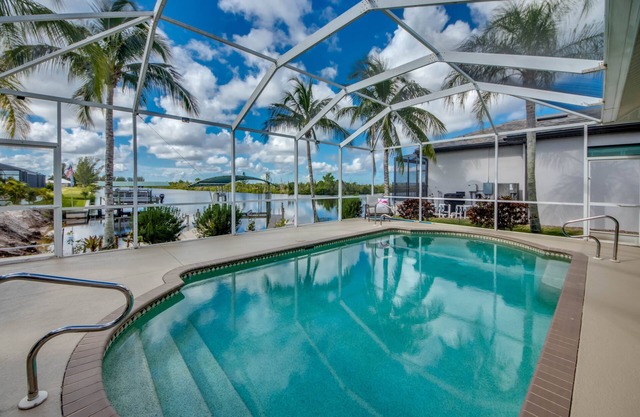 Heated Pool | Wide Gulf Access Canal | BBQ | Kayak