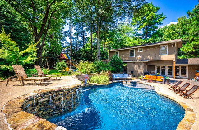 Heated Saltwater Pool ❤️ Mid Century Oasis ❤️Indoor-Outdoor❤️Modern Escape