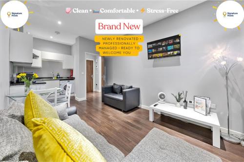 Heathrow Airport Spacious Apartment, Sleeps 1-4, Newly Renovated & Managed with FREE Private Parking