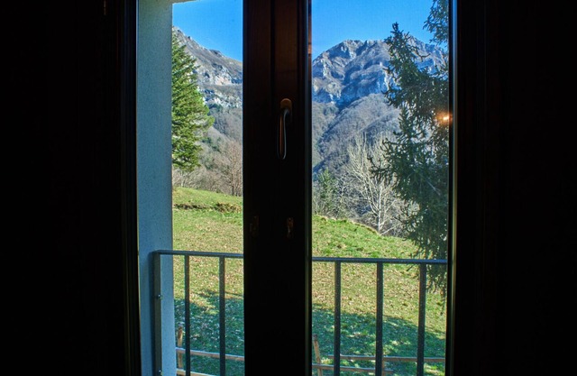 Heavenly villa, among the Apuan Alps