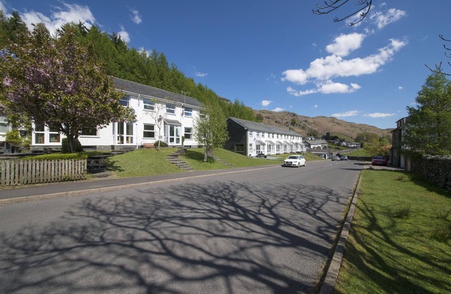 Herdwick Place, spacious cottage for 4 in spectacular Langdale Valley
