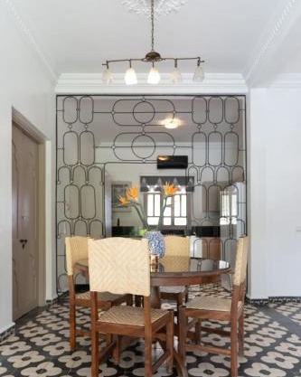Heritage and Inspired Elegant Villa, Pool For 6 Guests