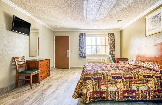 Heritage Inn