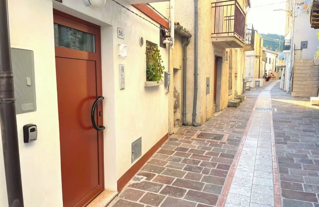 Hermitage Suite - BaBsuites