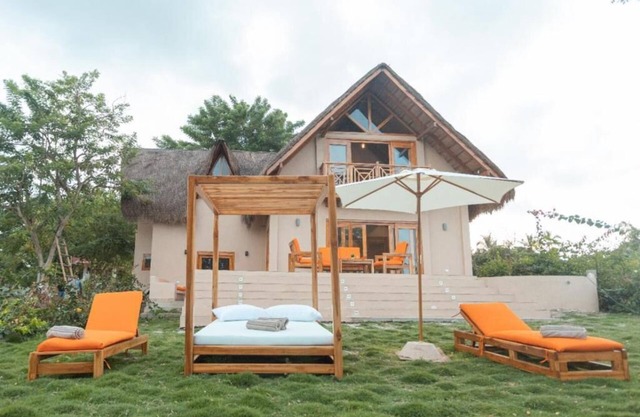 Hi Cartagena Villa Moje Laska, is the newest and most luxurious beach club