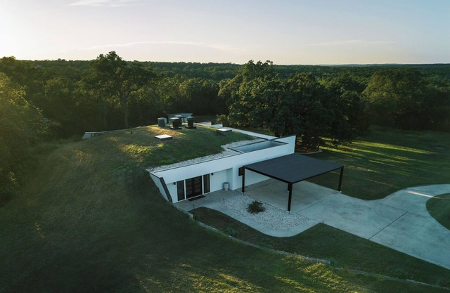 Hidden Eco-Luxe Earth Home Retreat in the Heart of Hill Country