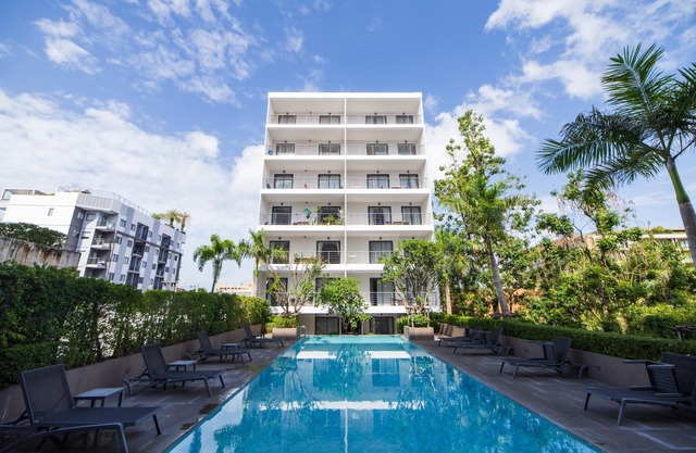 Hillside View Apartment-1BR (NV-206)