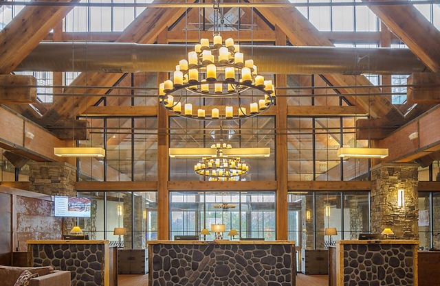 Hilton Grand Vacations Club Paradise Point Branson