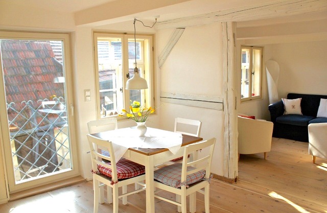 ⭐️ himmlischer Hof - relaxation in a listed building from 1477, 4-6 p, 70m², fireplace/terrace/p