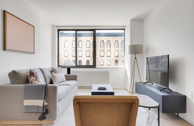 Hip Flatiron 1BR w/Elevator & Gym, near Union Square Park, by Blueground