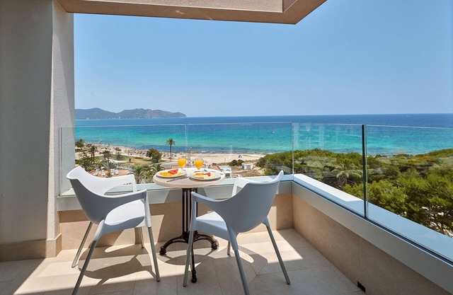Hipotels Bahía Grande Aparthotel