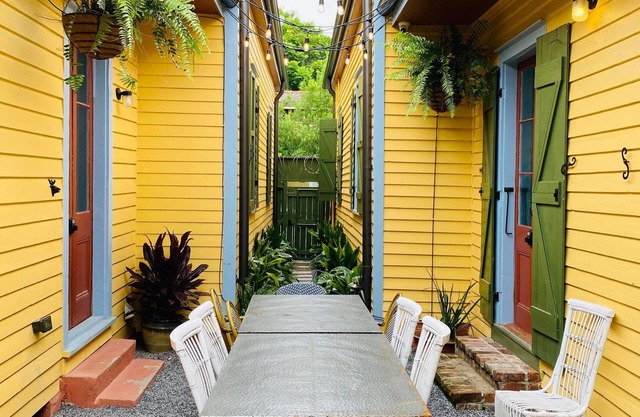 Historic Designer Compound w/2 Homes, Pool + Spa, French Quarter/Marigny