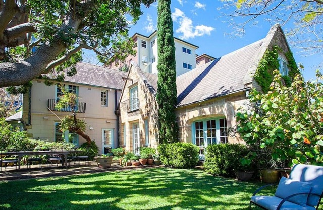 Historic Family home on Sydney Harbour with Views