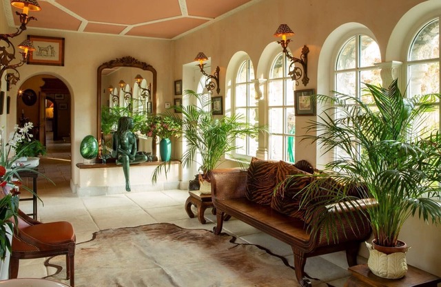 Historical Luxurious Abby