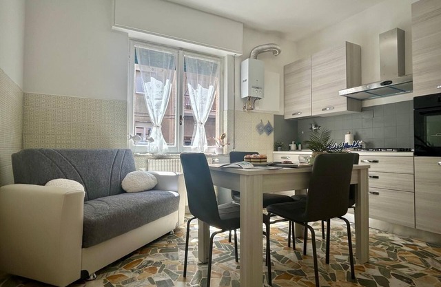 Holiday apartment Albisola Superiore for 1 - 4 persons with 1 bedroom - Holiday apartment in one or