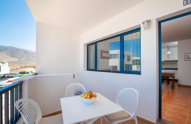 Holiday apartment Caleta de Famara for 1 - 2 persons with 1 bedroom - Row house