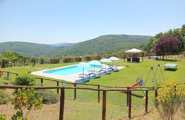 Holiday apartment Cortona for 1 - 4 persons with 2 bedrooms - Farmhouse