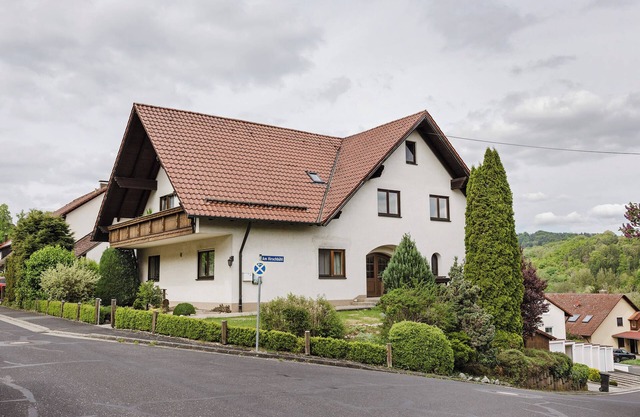 Holiday Apartment 'Gerda' with Mountain View, Balcony and Wi-Fi