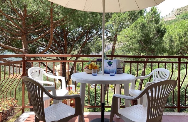 Holiday apartment Deiva Marina for 1 - 4 persons with 2 bedrooms - Holiday apartment
