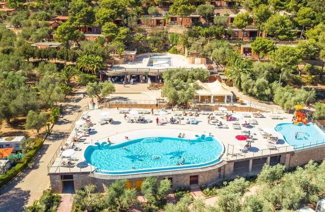 Holiday apartment near the beach