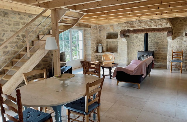 Holiday cottage with swimming pool - sleeps - Bretagne Finistère Sud