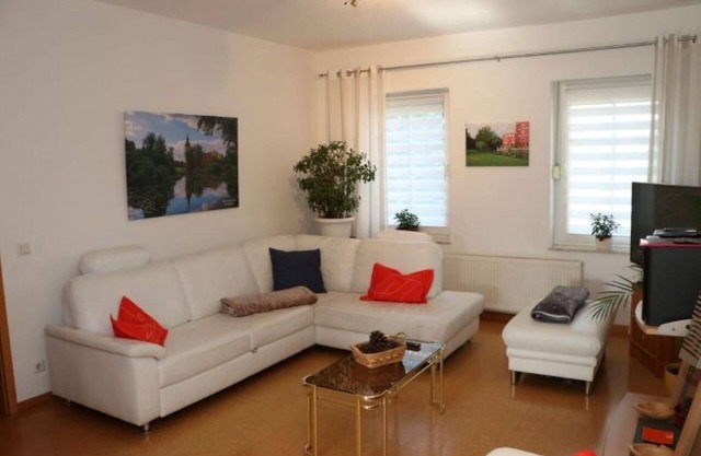 Holiday flat "Henriette" with own parking space