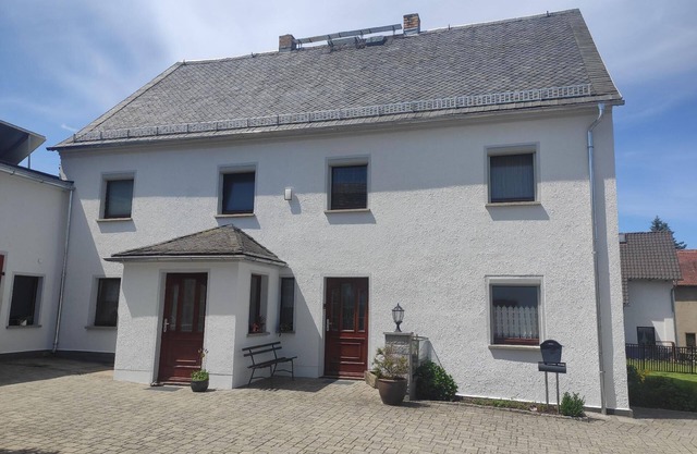 Holiday flat with own parking space