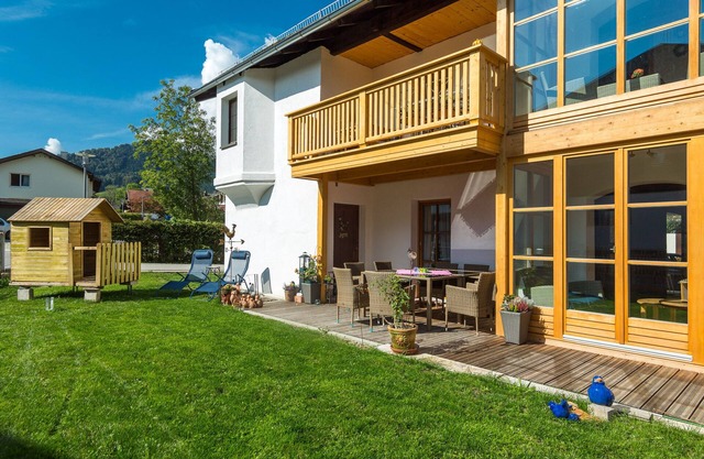Holiday home "Am Steinbach" * including Chiemgau card!