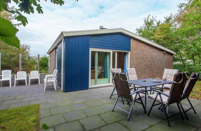 Holiday Home Ameland near North Sea Beach