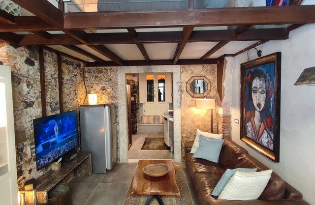 Holiday Home 'Bilocale Stile Loft Centro Storico' with Wi-Fi and Air Conditioning