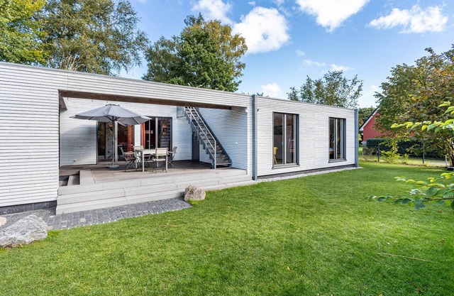 Holiday Home 'Börnsteen' with Private Terrace, Own Garden and Wi-Fi