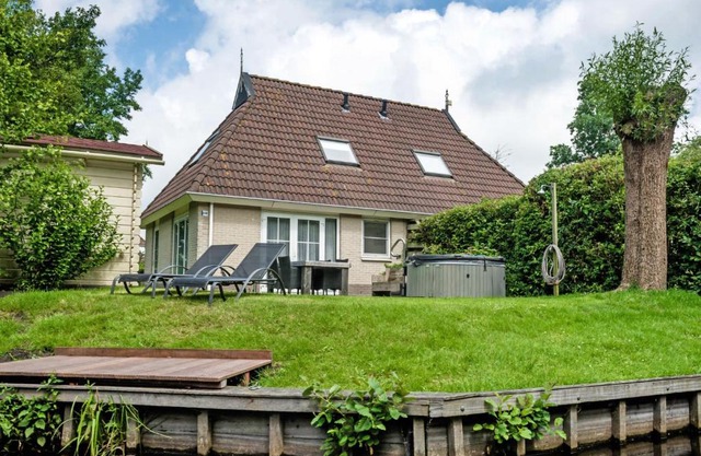 Holiday Home Bungalowpark It Wiid