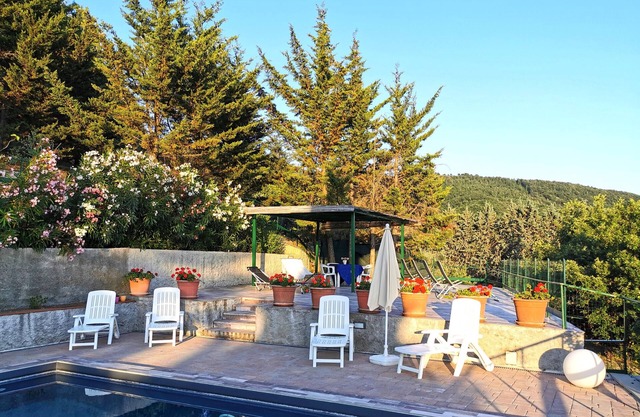 Holiday Home 'Casina Dei Sogni' with Mountain View, Private Pool and Wi-Fi